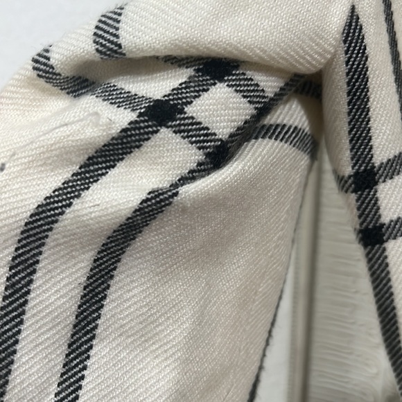 Jacket - Picture 3 of 9